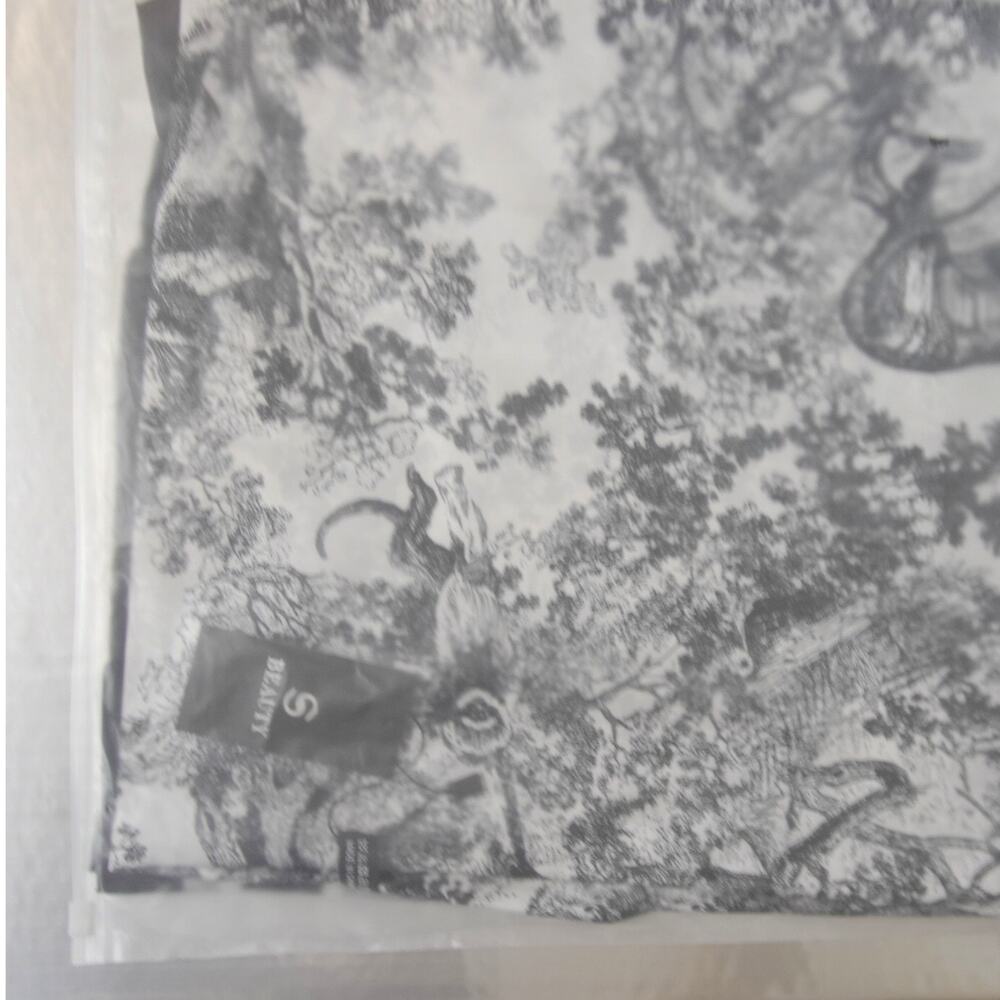 NWT Black White Horse Toile Imitation Silk Scarf Wrap 35x71 Equestrian - Picture 13 of 14